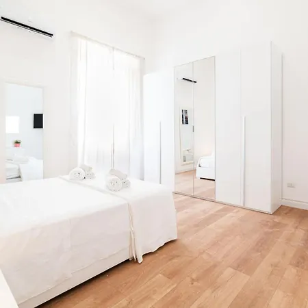 Vanvitelli Luxury By Domusextra